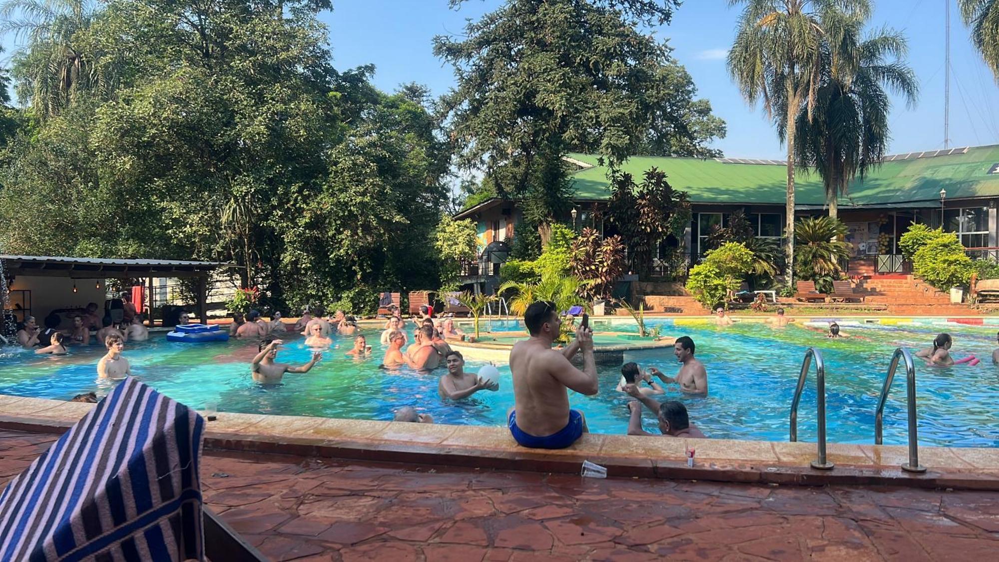 Beer Hotel Iguazu Puerto Iguazu Ngoại thất bức ảnh