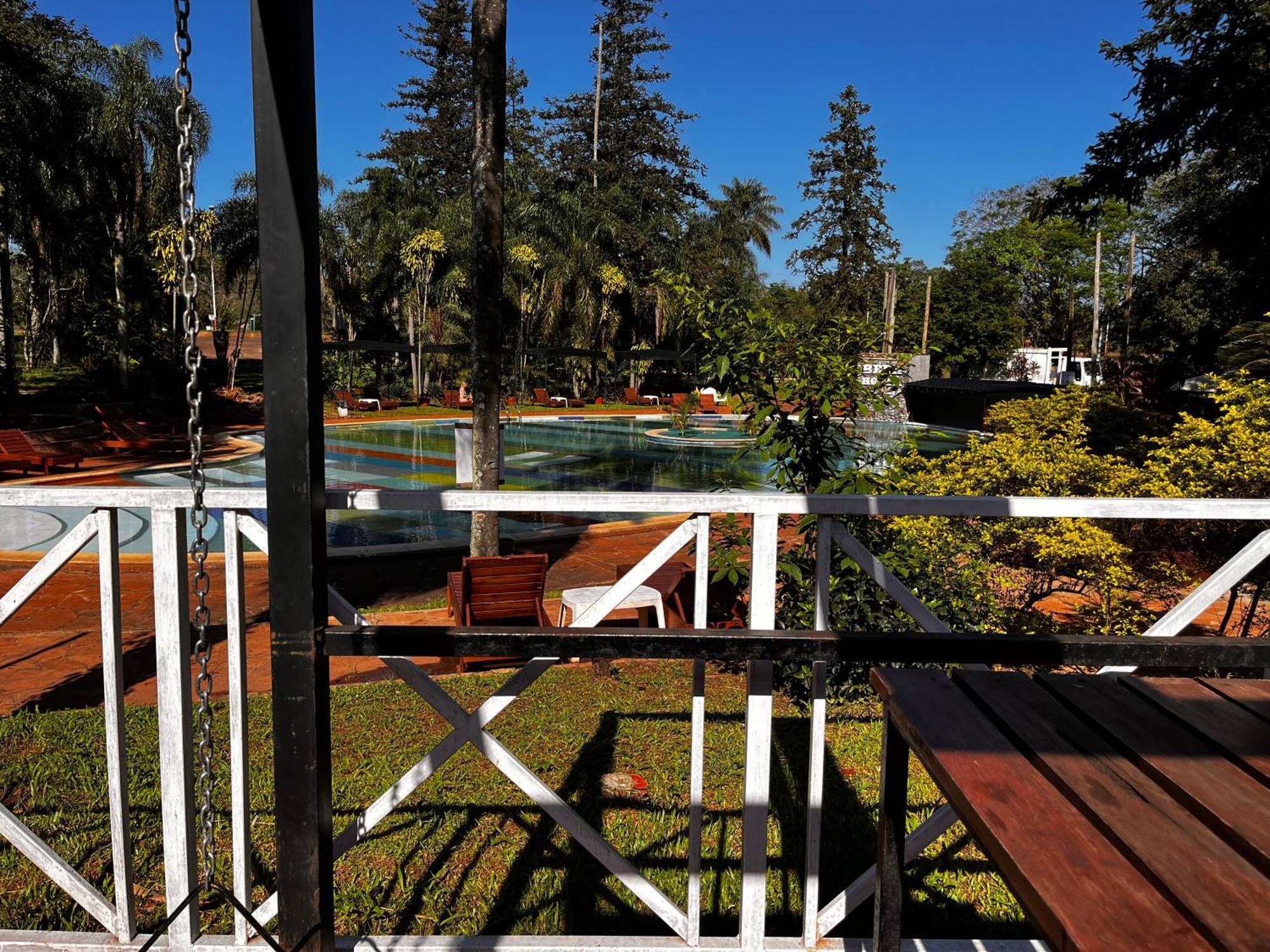 Beer Hotel Iguazu Puerto Iguazu Ngoại thất bức ảnh