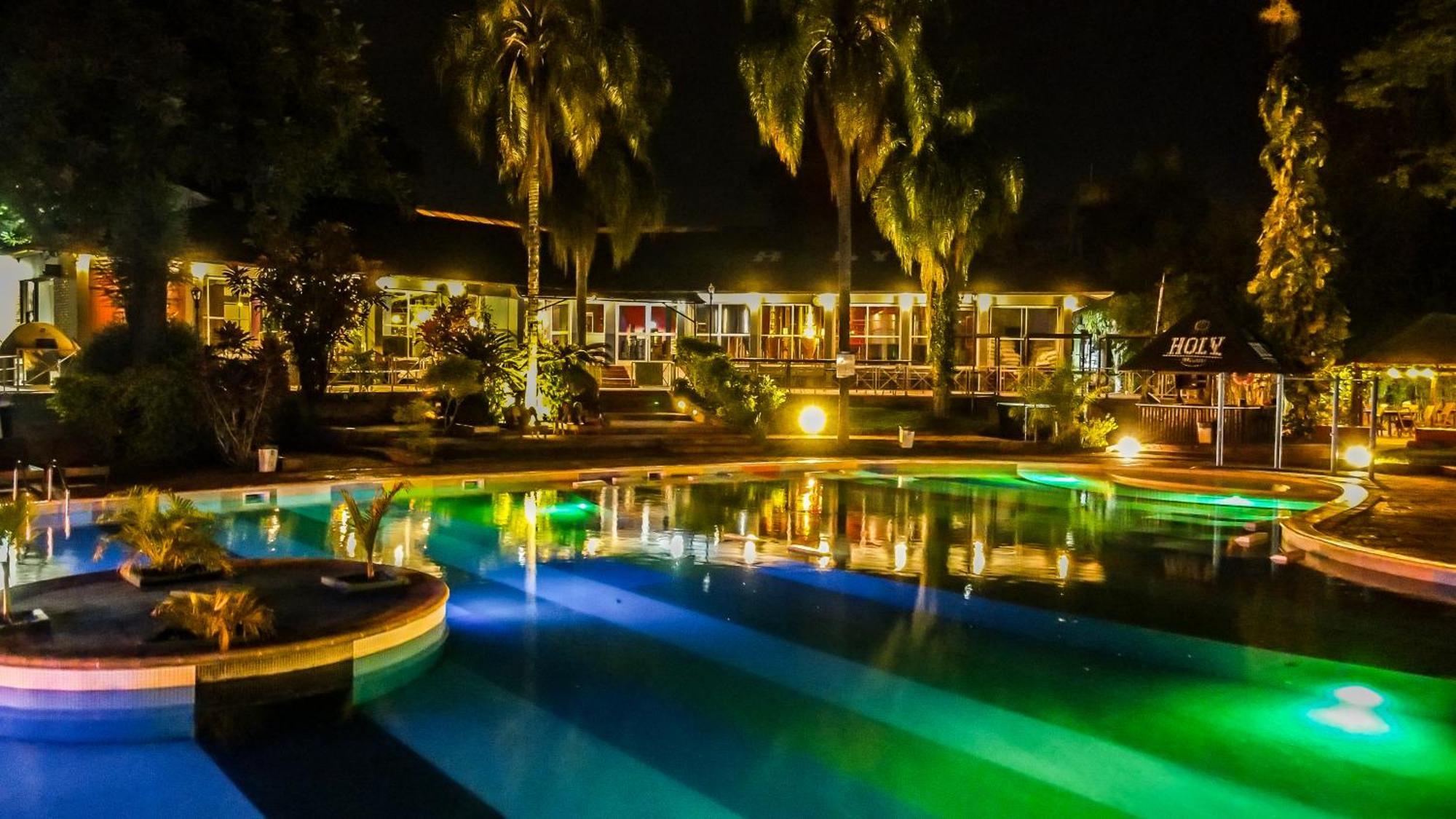Beer Hotel Iguazu Puerto Iguazu Ngoại thất bức ảnh